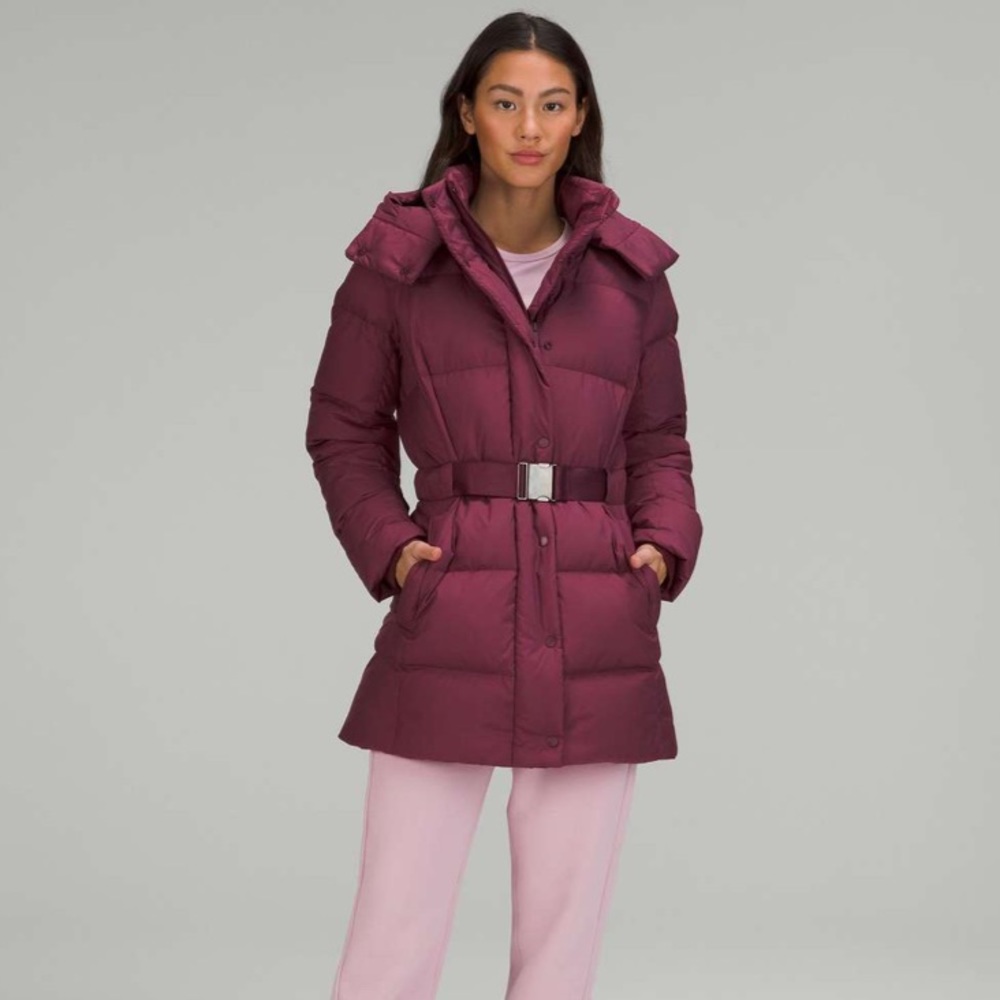 NWT Lululemon Women's Wunder Puff Waist 600 Fill Down Jacket Cassis $398 Size 2